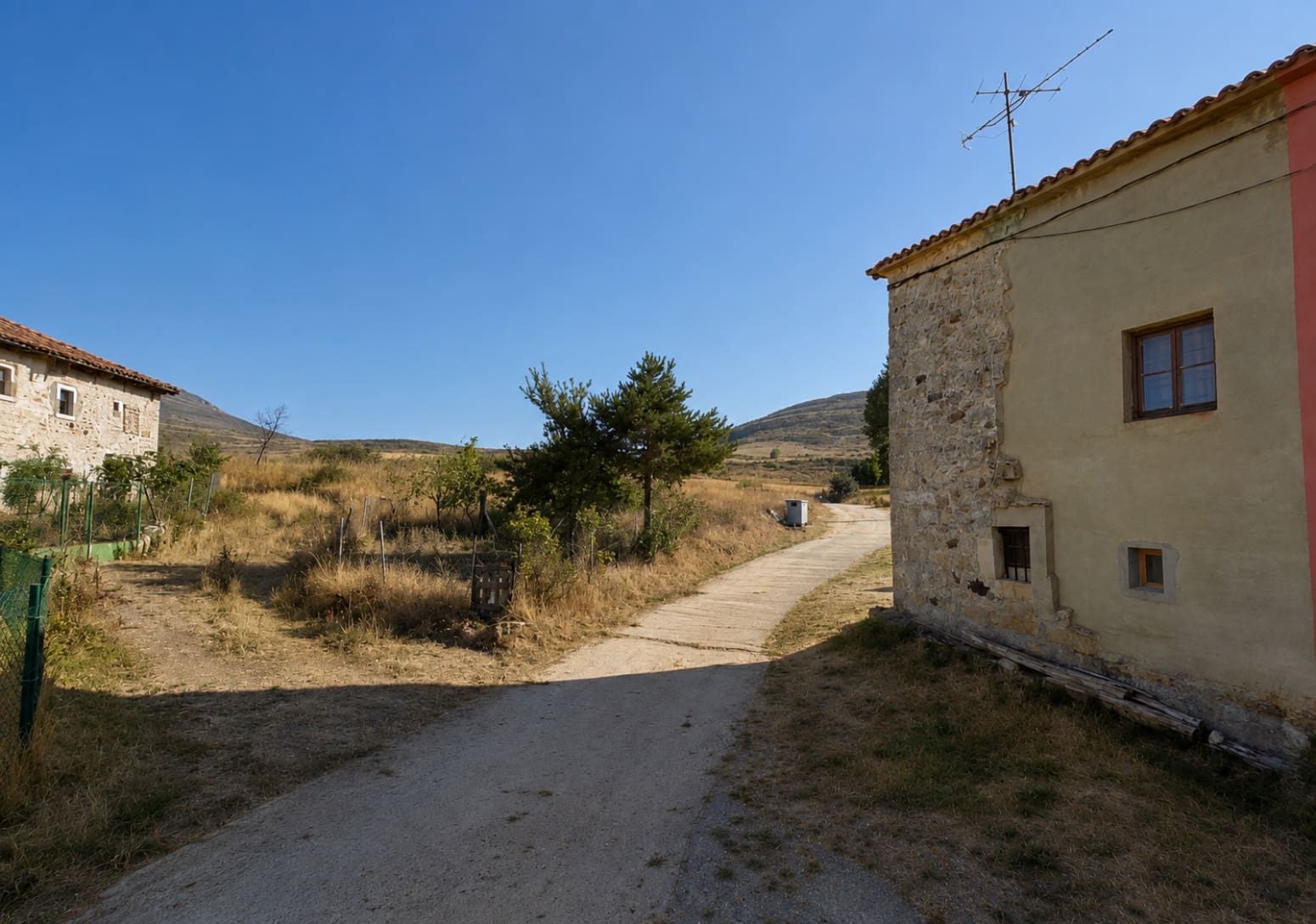 Terreno para Construção para venda em Basconcillos del Tozo - 22 310 € (Ref: 10030148)