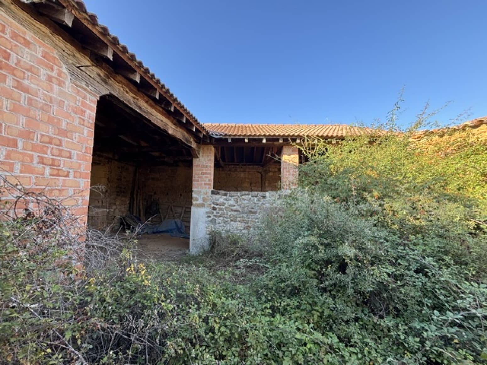 4 sovrum Villa till salu i Berzosilla - 74 000 € (Ref: 10085577)