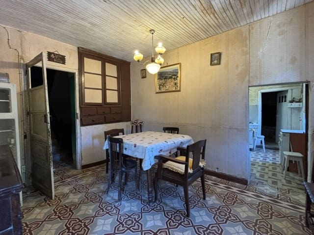 4 sovrum Villa till salu i Berzosilla - 74 000 € (Ref: 10085577)