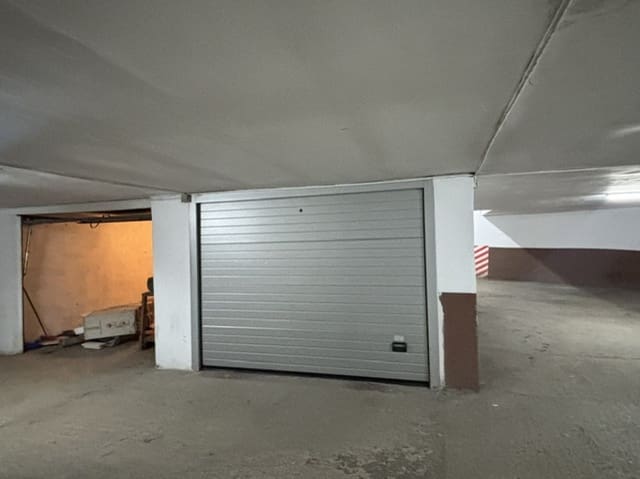 Garaje en Aguilar de Campoo en venta - 18.000 € (Ref: 10133156)