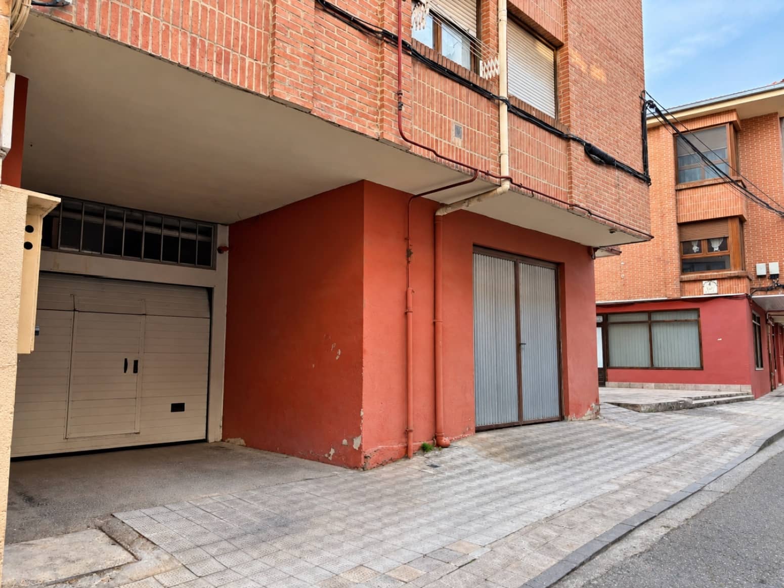Garage for sale in Aguilar de Campoo - € 18,000 (Ref: 10133156)
