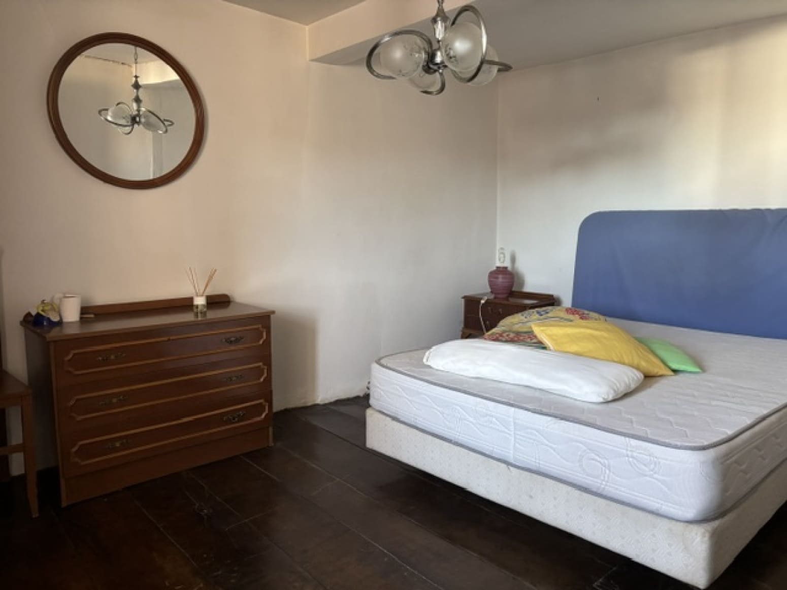 Chalet de 4 habitaciones en Valdeprado del Río en venta - 100.000 € (Ref: 10133157)