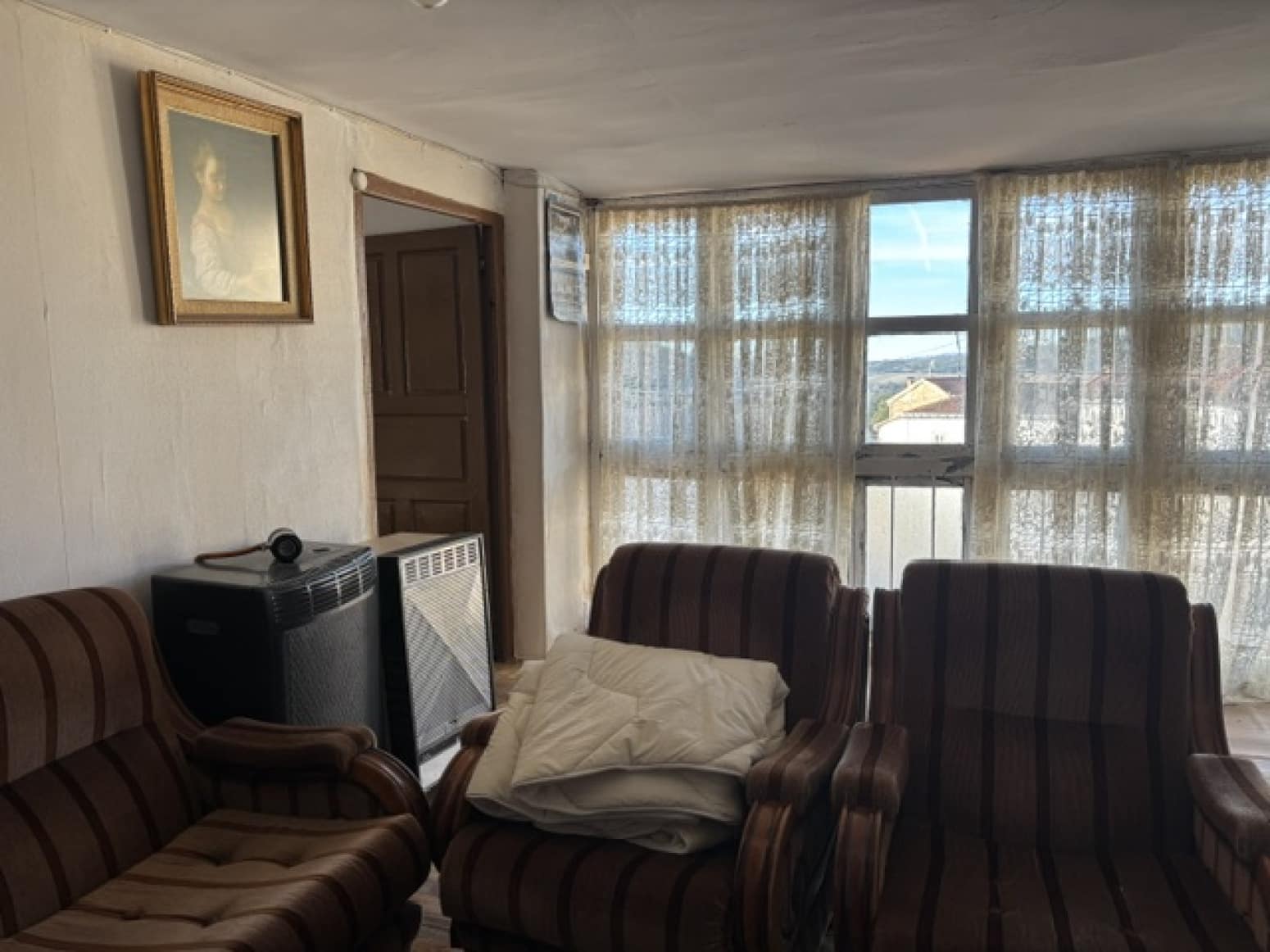 Chalet de 4 habitaciones en Valdeprado del Río en venta - 100.000 € (Ref: 10133157)