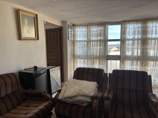Chalet de 4 habitaciones en Valdeprado del Río en venta - 100.000 € (Ref: 10133157)