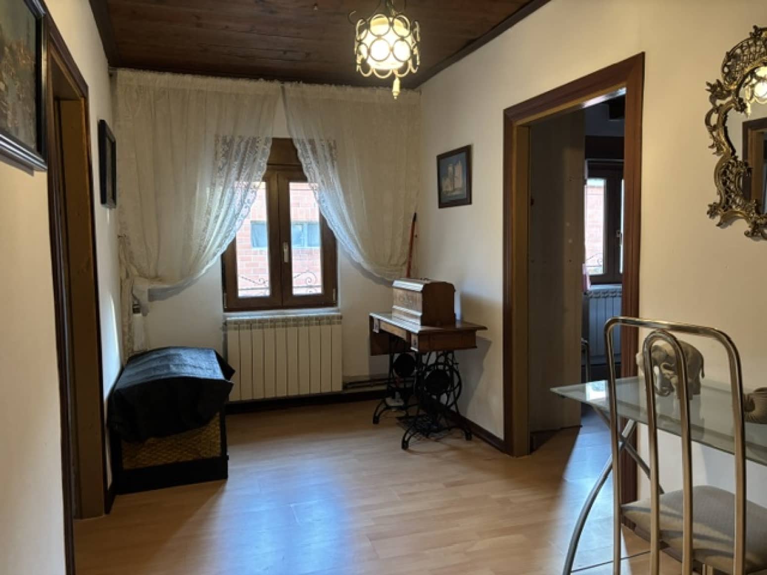 4 Zimmer Villa zu verkaufen in Valle de Valdelucio mit Garage - 180.000 € (Ref: 10148385)