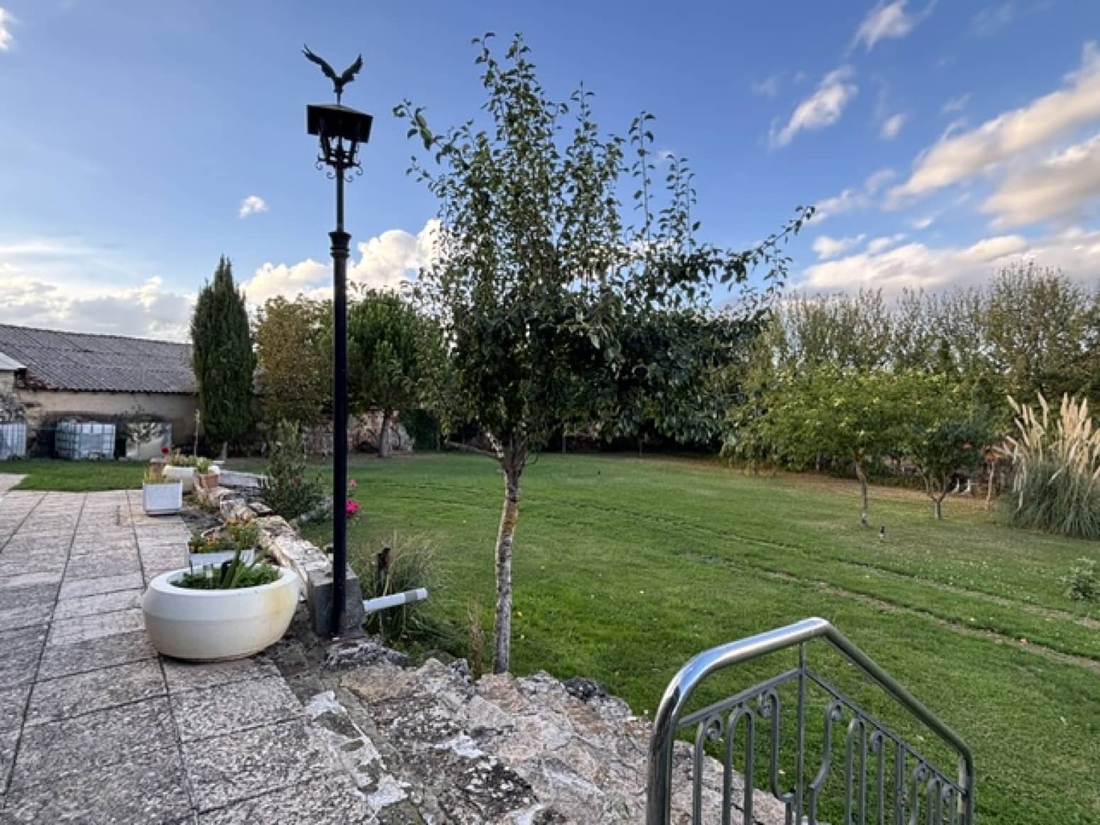 4 Zimmer Villa zu verkaufen in Valle de Valdelucio mit Garage - 180.000 € (Ref: 10148385)