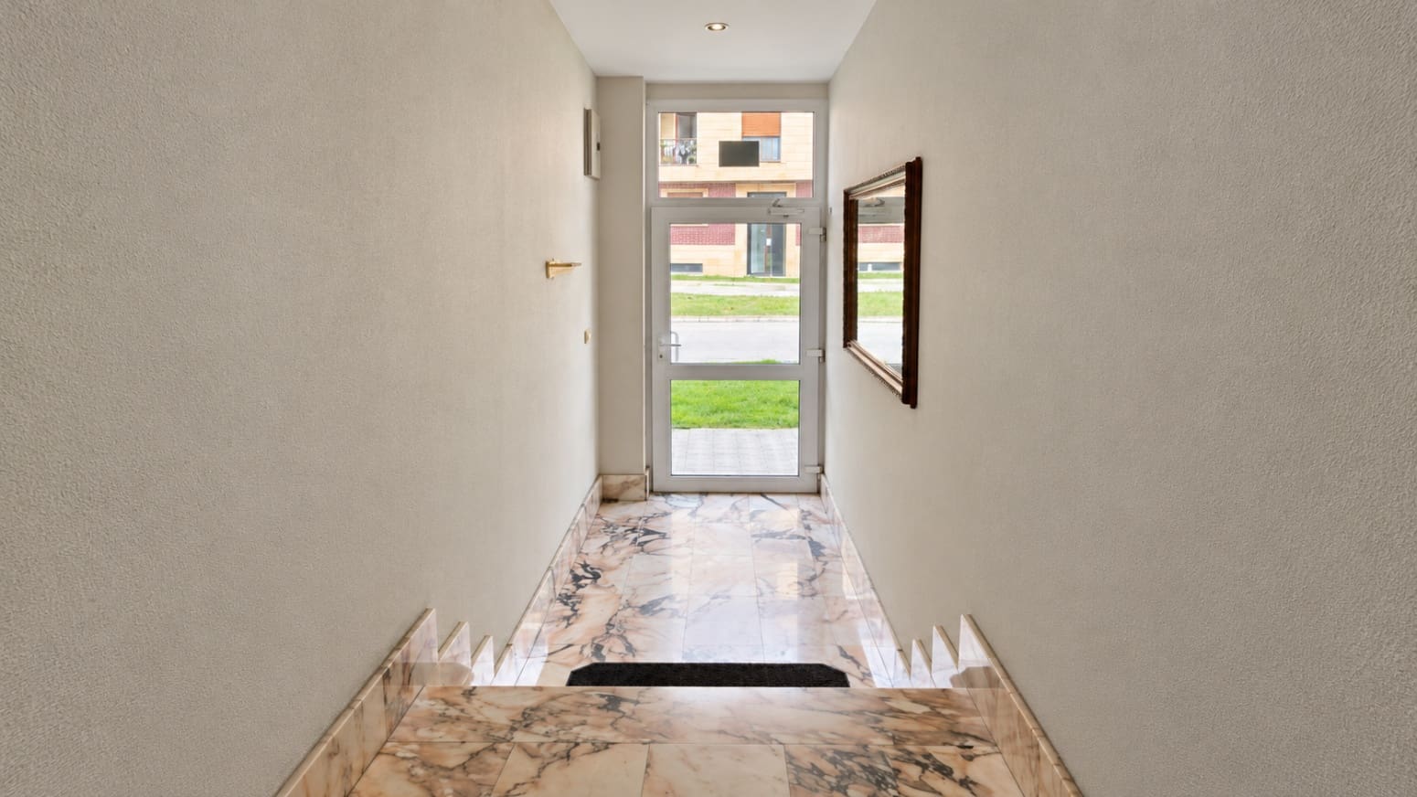 3 bedroom Flat for sale in Aguilar de Campoo with garage - € 140,000 (Ref: 10161063)