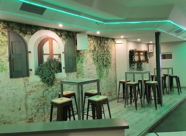 Flat te koop in Aguilar de Campoo - € 485.000 (Ref: 4688055)