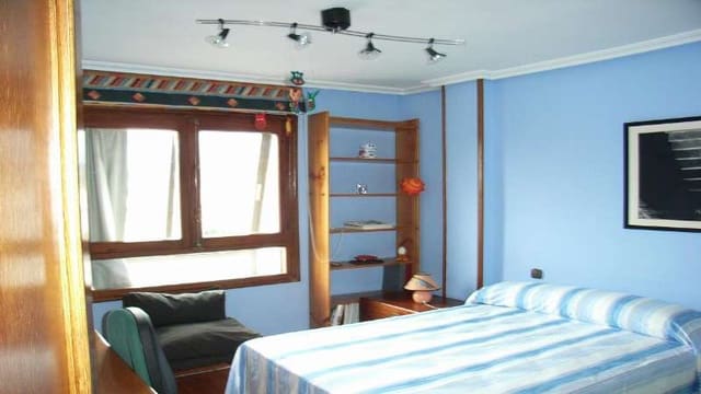 5 slaapkamer Flat te koop in Reinosa - € 210.000 (Ref: 4688074)