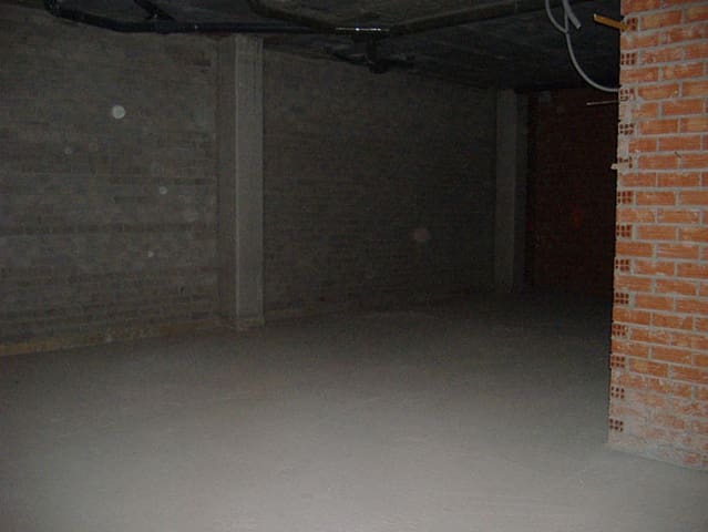 1 soverom Kommersiell til salgs i Torrelavega - € 96 000 (Ref: 4688082)