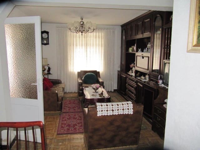 3 sovrum Villa till salu i Barruelo de Santullán - 72 000 € (Ref: 4688086)