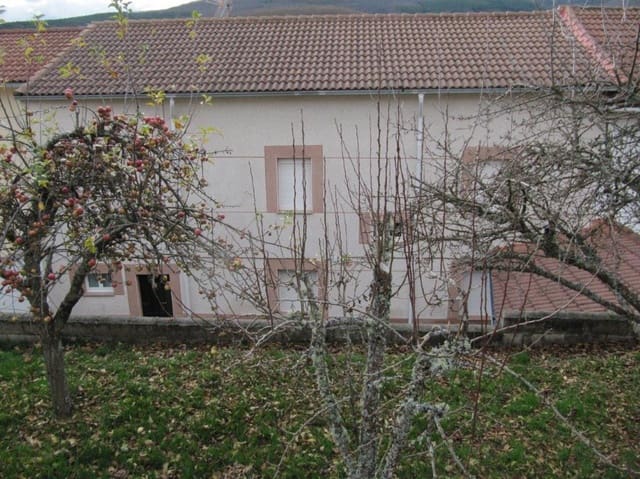 3 sovrum Villa till salu i Barruelo de Santullán - 72 000 € (Ref: 4688086)