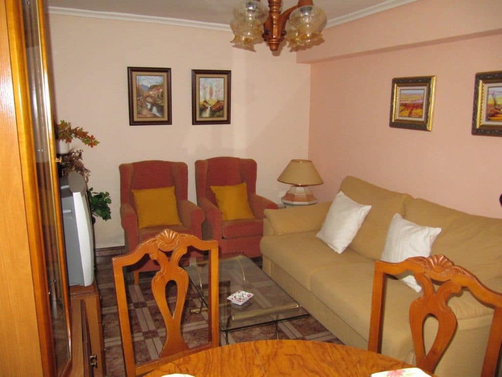 5 soveværelse Villa til salg i Barruelo de Santullan med garage - € 115.000 (Ref: 4688098)