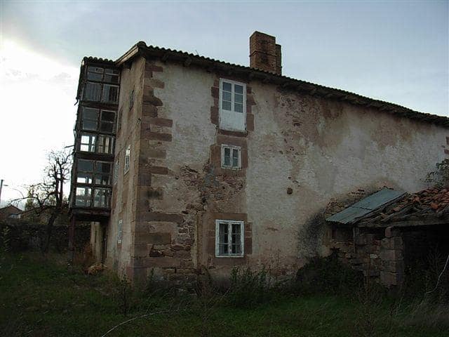 3 soveværelse Villa til salg i Hermandad de Campoo de Suso - € 100.000 (Ref: 4688106)