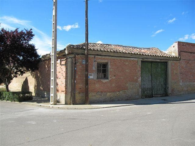 3 bedroom Villa for sale in Manquillos - € 48,000 (Ref: 4688112)