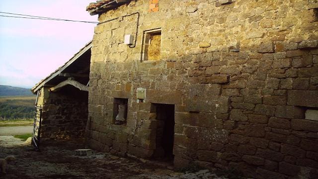 4 chambre Villa/Maison à vendre à Valdeprado del Rio - 63 106 € (Ref: 4688121)