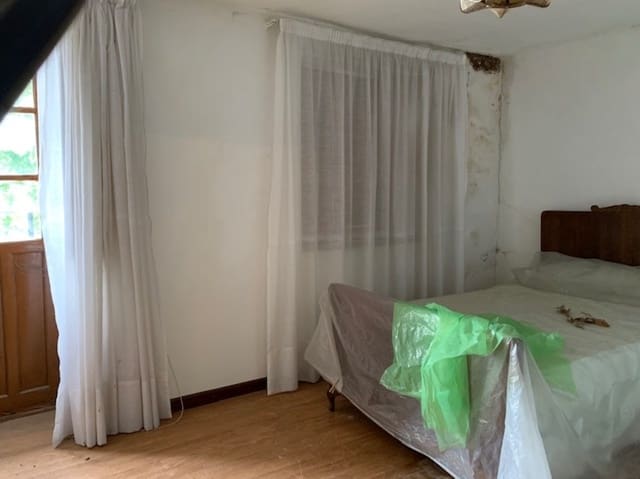 4 sovrum Villa till salu i Barruelo de Santullán - 15 000 € (Ref: 4688136)