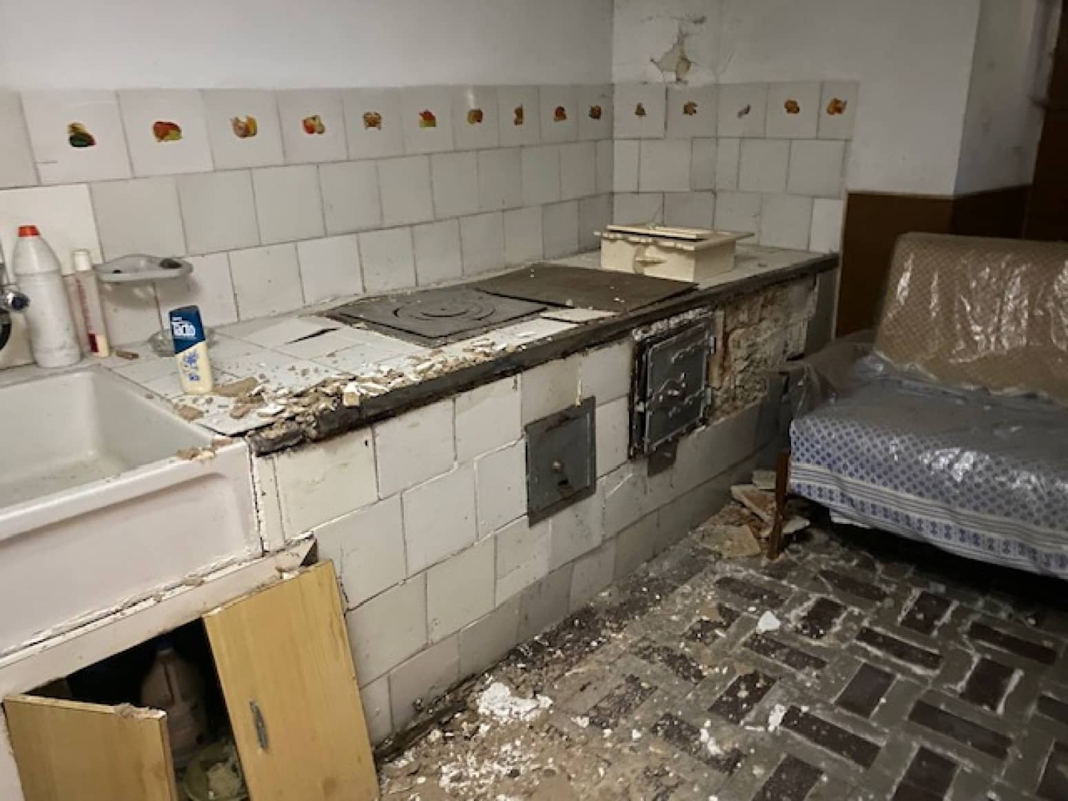 4 soverom Villa til salgs i Barruelo de Santullan - € 15 000 (Ref: 4688136)