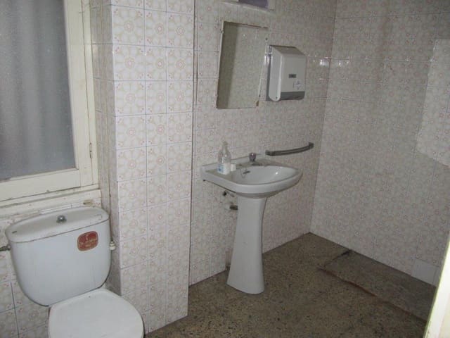 3 slaapkamer Flat te koop in Reinosa - € 70.000 (Ref: 4688155)