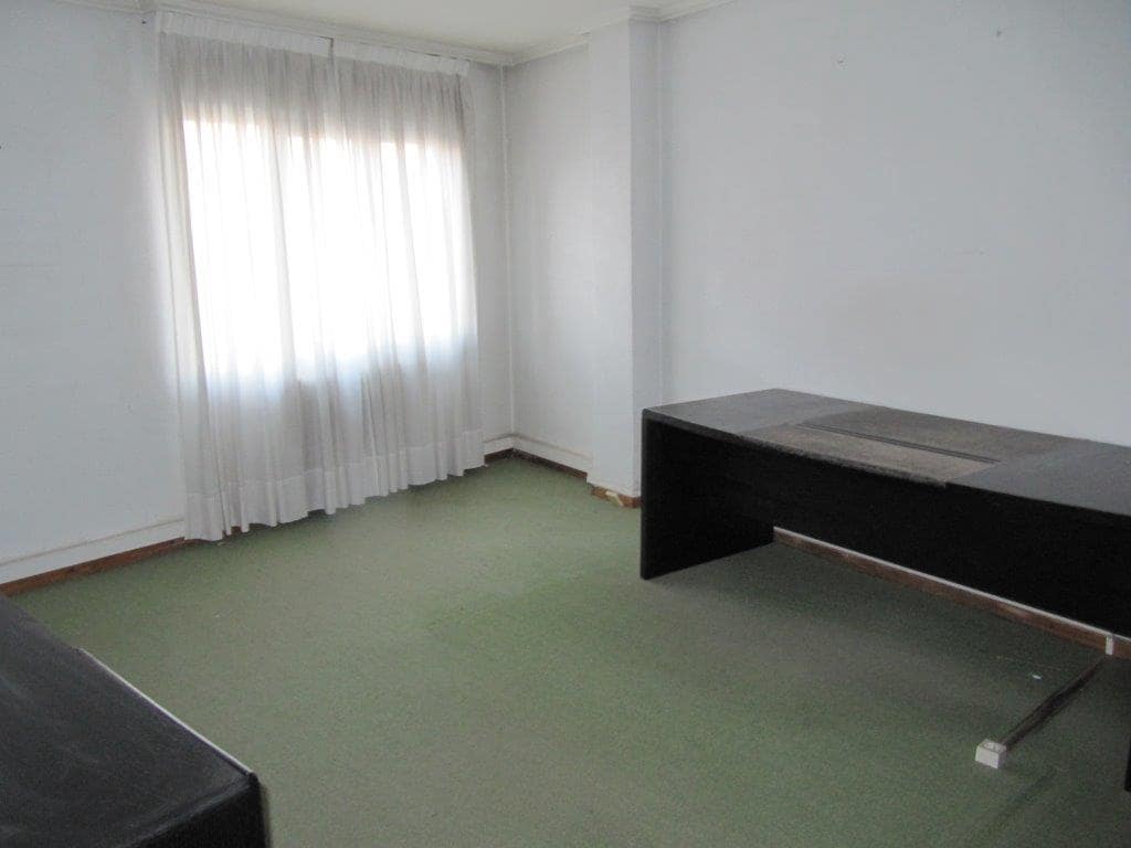 3 soveværelse Lejlighed til salg i Reinosa - € 70.000 (Ref: 4688155)