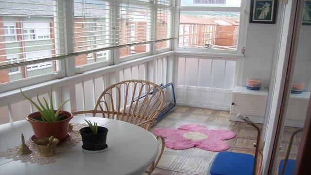 3 slaapkamer Flat te koop in Reinosa - € 156.000 (Ref: 4688183)