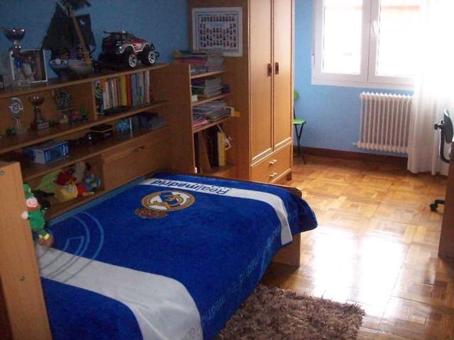 3 slaapkamer Flat te koop in Reinosa - € 156.000 (Ref: 4688183)