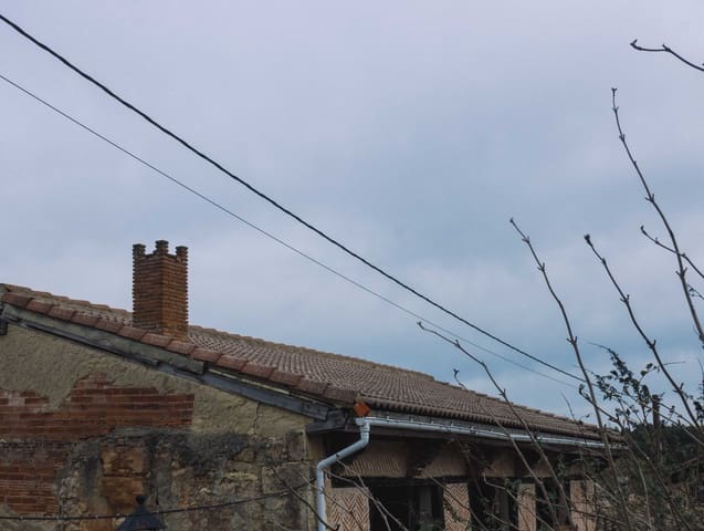 Chalet en Prádanos de Ojeda en venta - 30.000 € (Ref: 4688197)