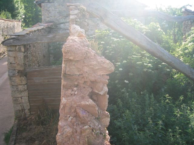 3 soveværelse Villa til salg i Aguilar de Campoo - € 33.000 (Ref: 4688223)