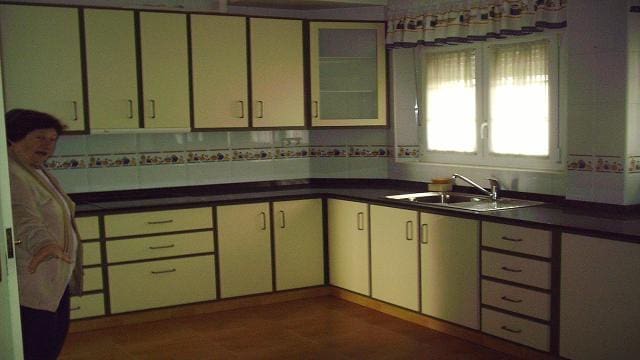 5 bedroom Villa for sale in Nestares - € 312,526 (Ref: 4688227)