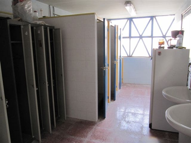 Erhverv til salg i Santibáñez de la Peña - € 160.000 (Ref: 4688254)