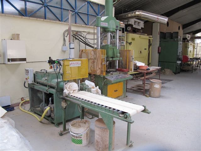 Erhverv til salg i Santibanez de la Pena - € 160.000 (Ref: 4688254)