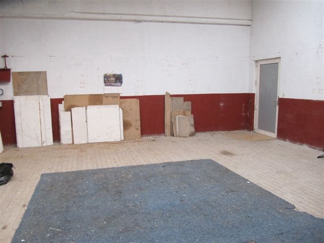 Erhverv til salg i Reinosa med garage - € 135.000 (Ref: 4688266)