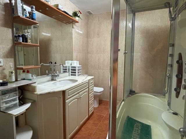 4 bedroom Flat for sale in Aguilar de Campoo - € 210,000 (Ref: 4688282)
