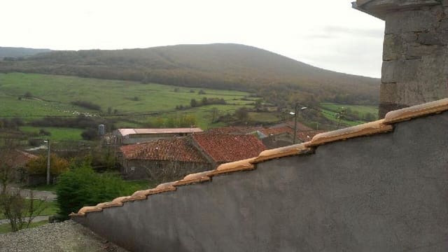 Villa til salg i Campoo de Enmedio - € 67.900 (Ref: 4688343)