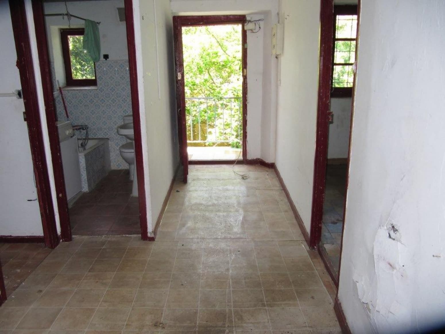 5 soveværelse Villa til salg i Herrera de Pisuerga - € 45.000 (Ref: 4688365)