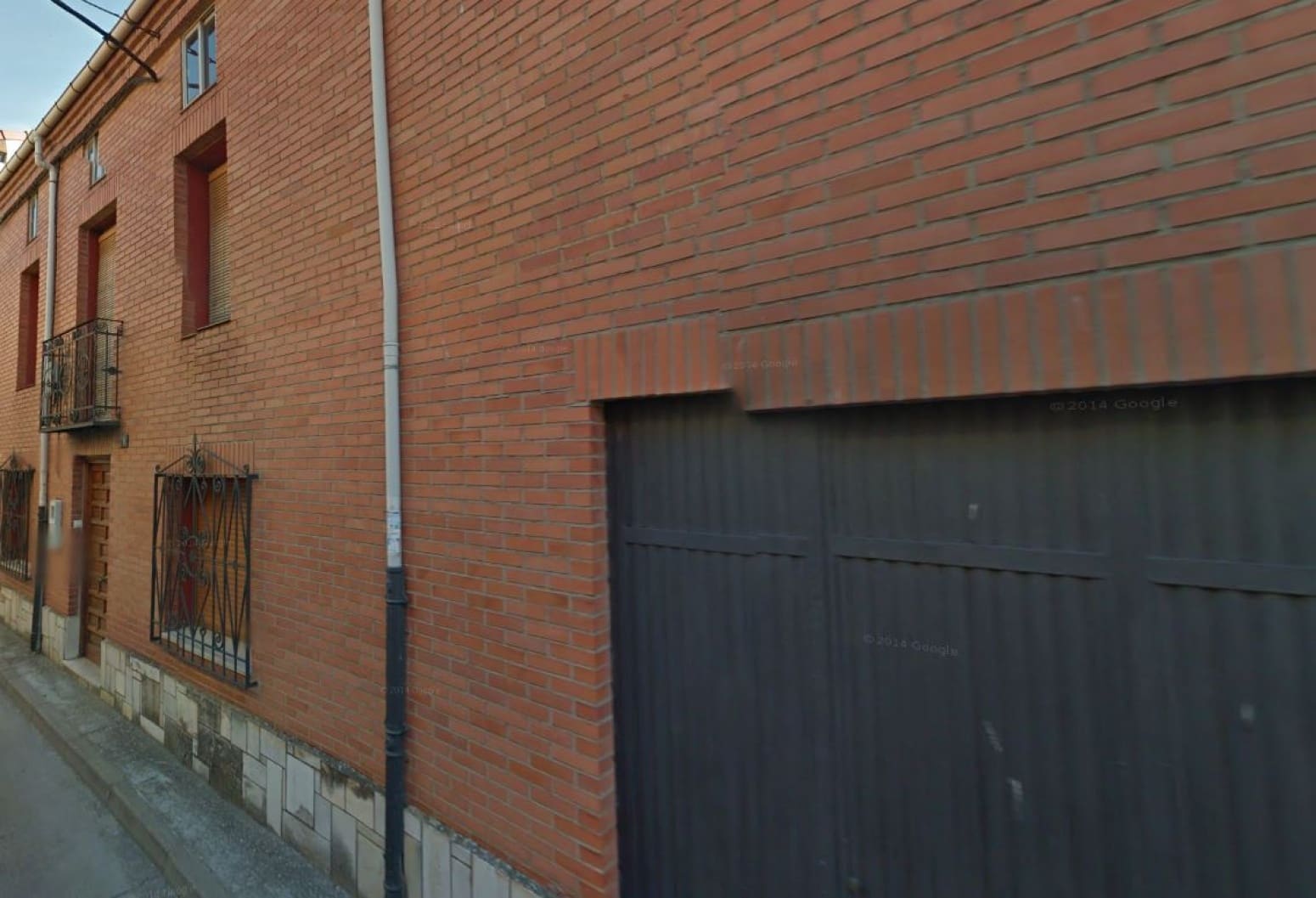 5 soveværelse Villa til salg i Herrera de Pisuerga med garage - € 151.000 (Ref: 4688373)