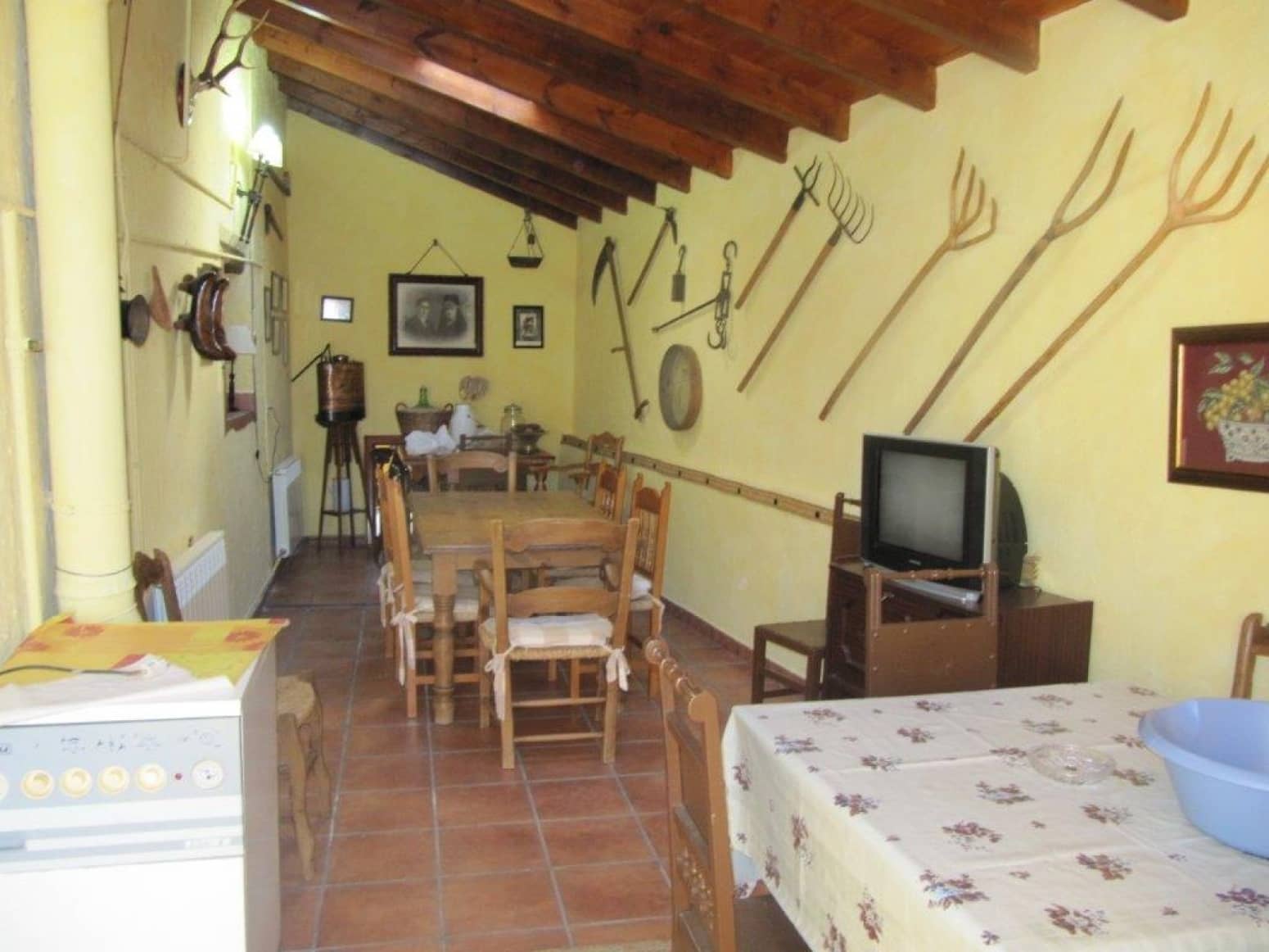 5 soveværelse Villa til salg i Herrera de Pisuerga med garage - € 151.000 (Ref: 4688373)