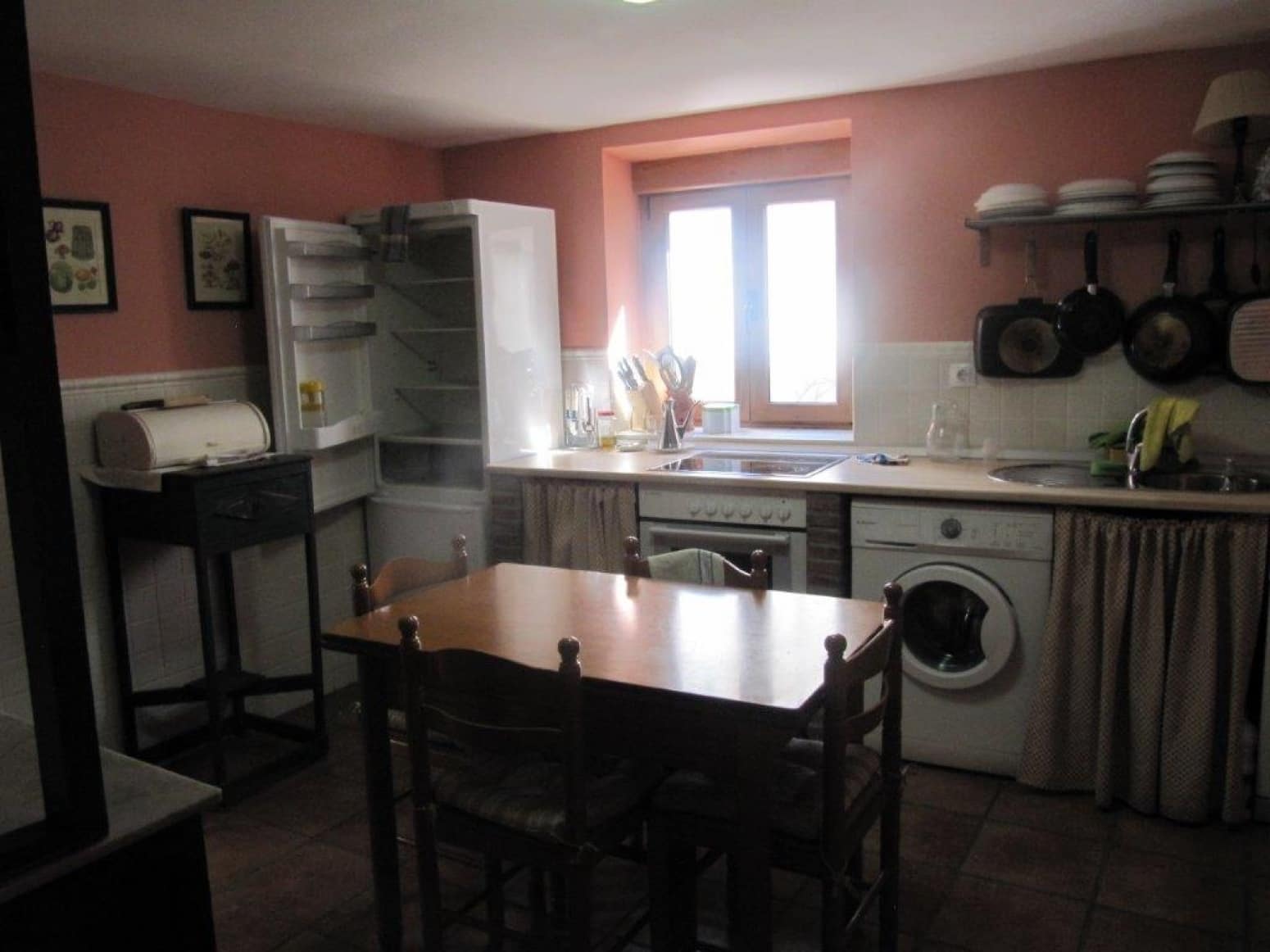 5 soveværelse Villa til salg i Herrera de Pisuerga med garage - € 151.000 (Ref: 4688373)