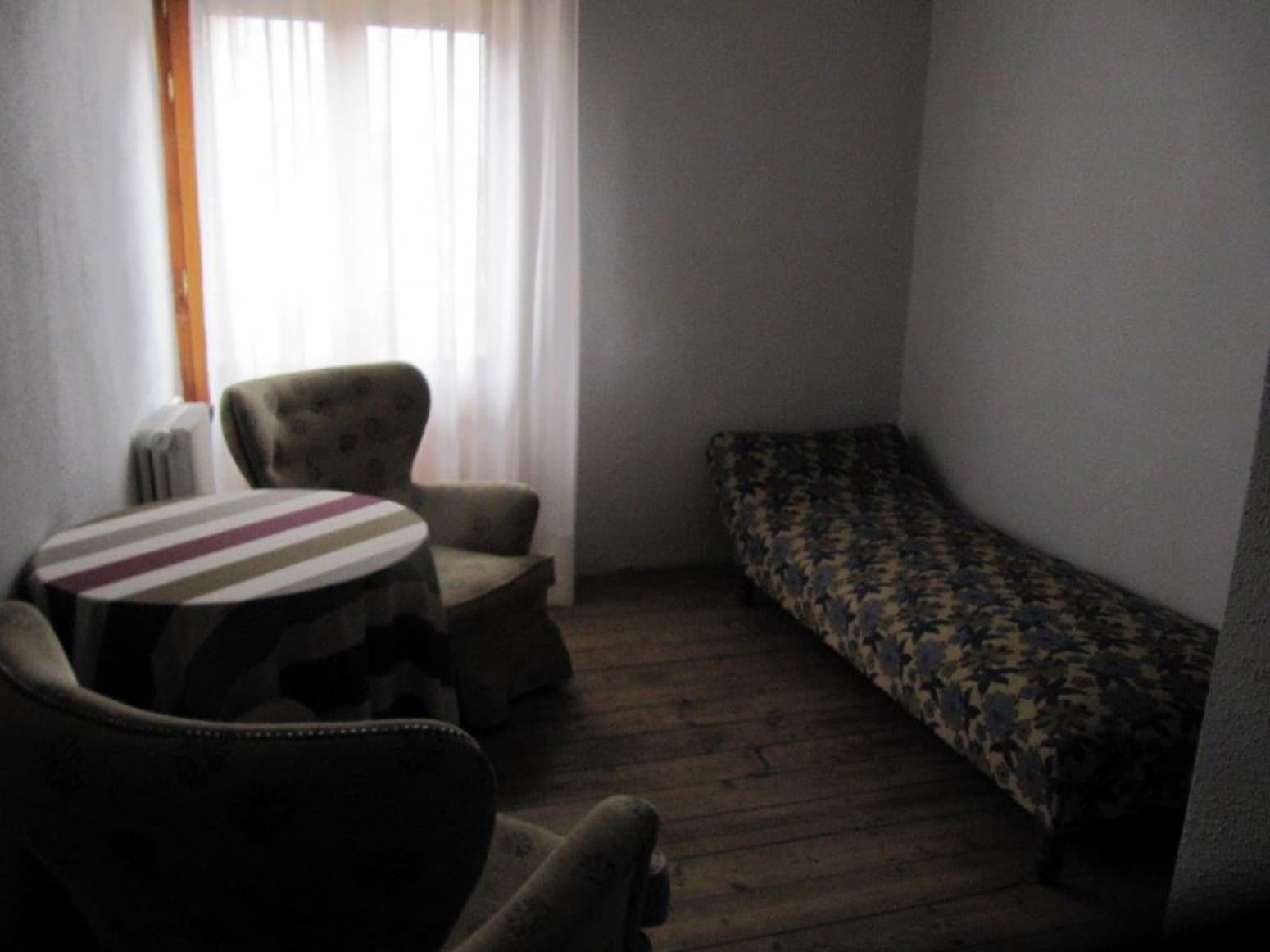 4 soveværelse Villa til salg i Alar del Rey - € 85.000 (Ref: 4688399)