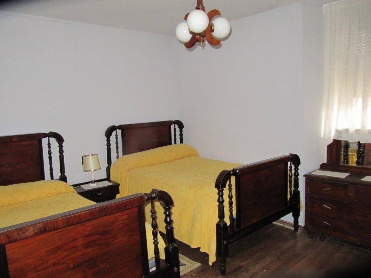 4 soveværelse Villa til salg i Alar del Rey - € 85.000 (Ref: 4688399)