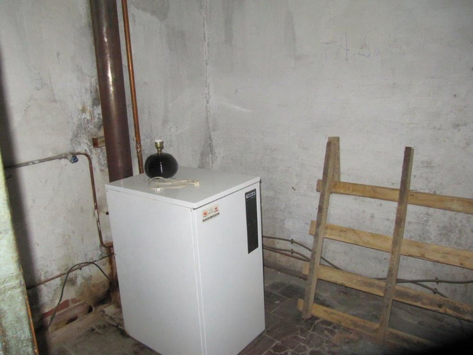 4 soveværelse Villa til salg i Alar del Rey - € 85.000 (Ref: 4688399)