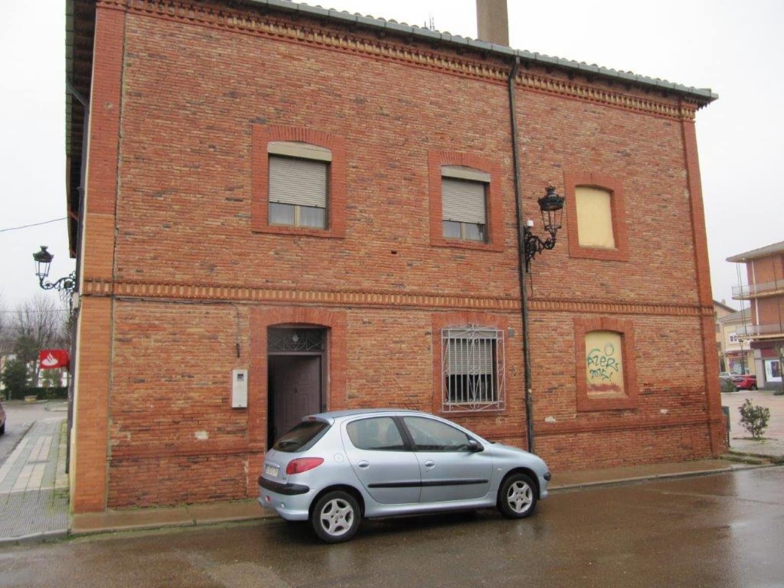 4 soveværelse Villa til salg i Alar del Rey - € 85.000 (Ref: 4688399)