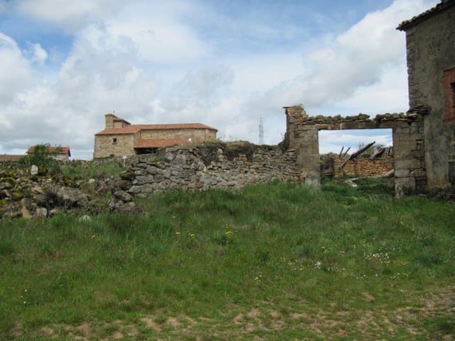 Building Plot for sale in Aguilar de Campoo - € 20,000 (Ref: 4852512)