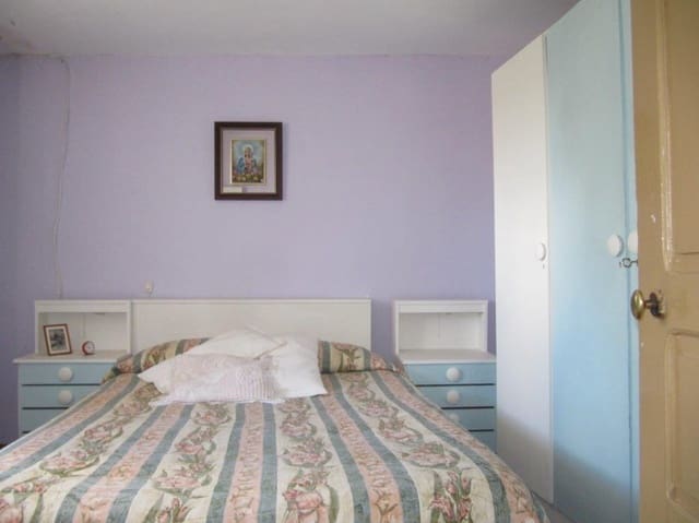 5 chambre Villa/Maison à vendre à Valderredible - 90 000 € (Ref: 4852513)