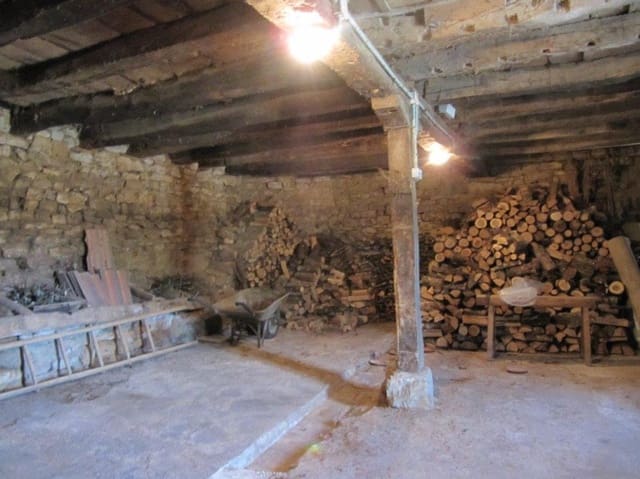 5 chambre Villa/Maison à vendre à Valderredible - 90 000 € (Ref: 4852513)