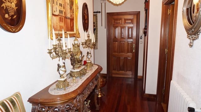 3 chambre Villa/Maison à vendre à Valdeolea avec garage - 150 000 € (Ref: 4852529)