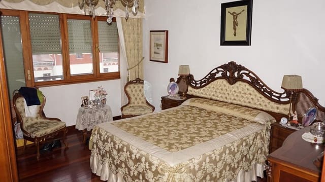 3 chambre Villa/Maison à vendre à Valdeolea avec garage - 150 000 € (Ref: 4852529)