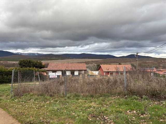 Bauplatz zu verkaufen in Aguilar de Campoo - 10.000 € (Ref: 4852547)