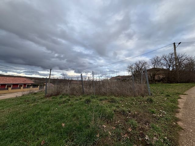 Bauplatz zu verkaufen in Aguilar de Campoo - 10.000 € (Ref: 4852547)
