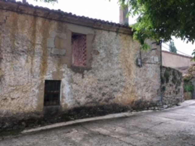 Villa te koop in Valle de Valdelucio - € 9.000 (Ref: 4852559)